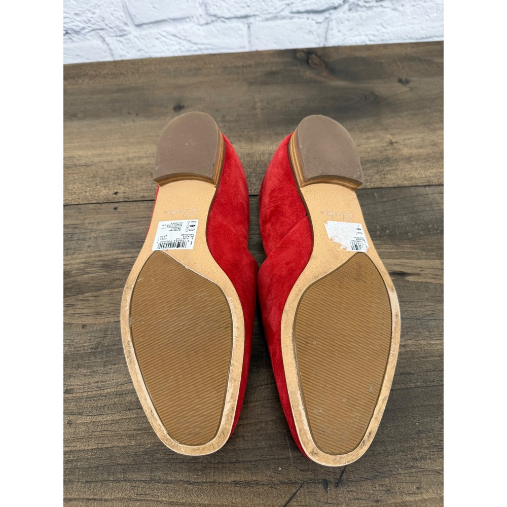 Clarks Pure Tone Red Suede Leather Loafers Flats Sz 9‎ Classic Statement Chic - Picture 4 of 8